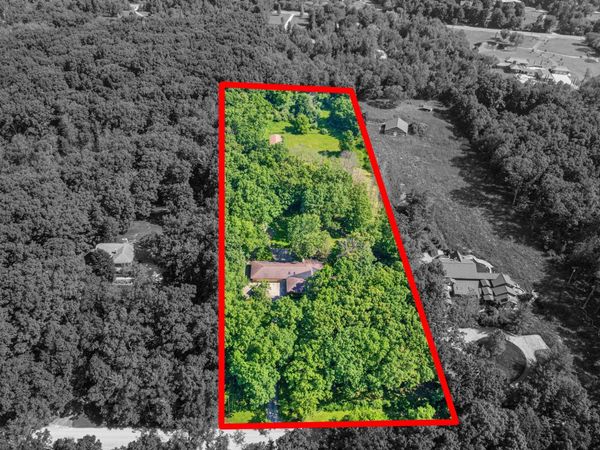 8751 Warren Road, Plymouth, MI 48170