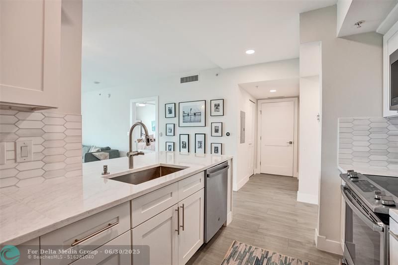 700 E Boynton Beach Blvd, Unit 406, Boynton Beach, FL 33435 Photo