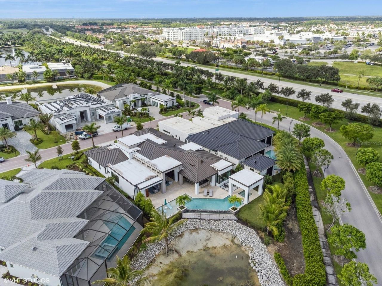 10411 Via Parma Way, Miromar Lakes, FL 33913 Photo