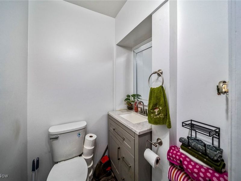 6086 N Wright Street, Kingsville, OH 44048 Photo 13