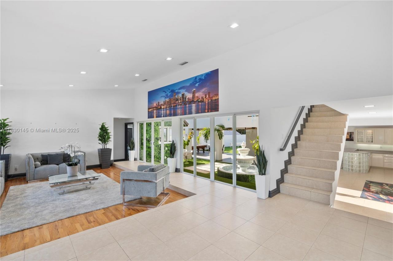 13815 SW 38th St, Miami, FL 33175 Photo