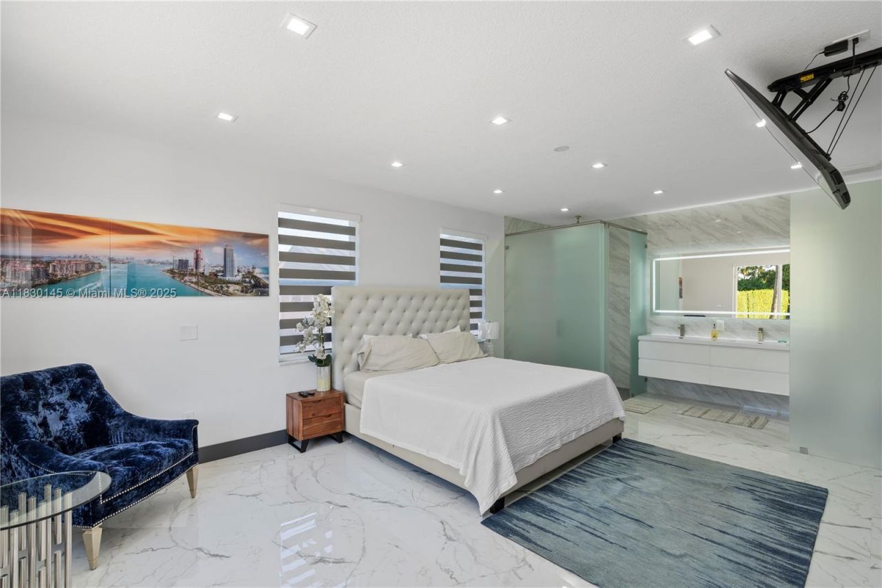 13815 SW 38th St, Miami, FL 33175 Photo