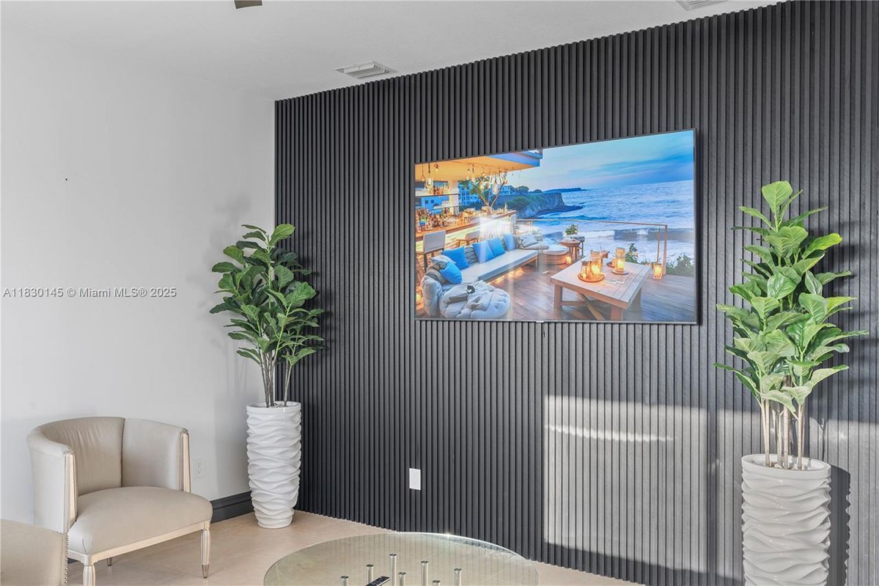 13815 SW 38th St, Miami, FL 33175 Photo