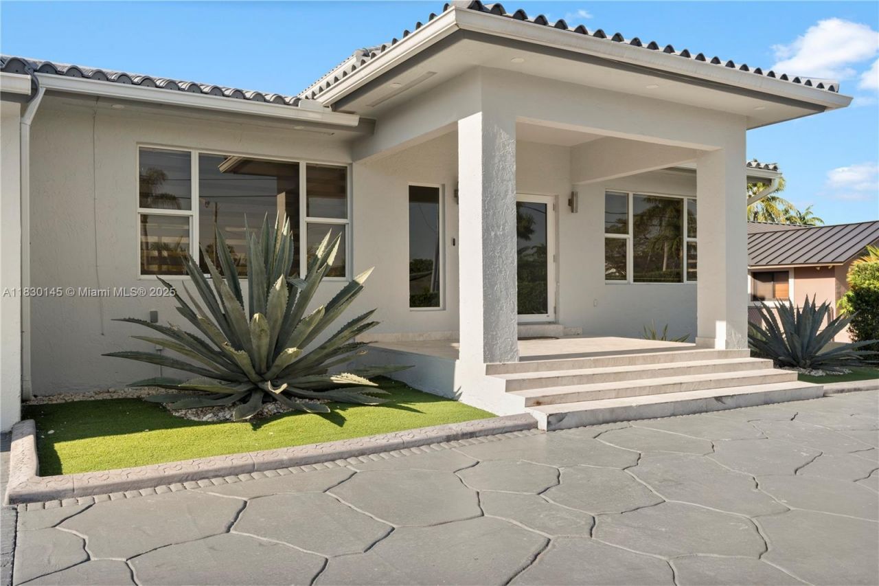 13815 SW 38th St, Miami, FL 33175 Photo