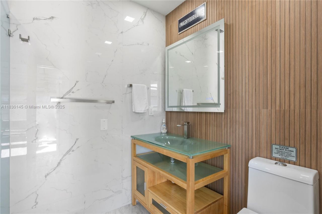 13815 SW 38th St, Miami, FL 33175 Photo