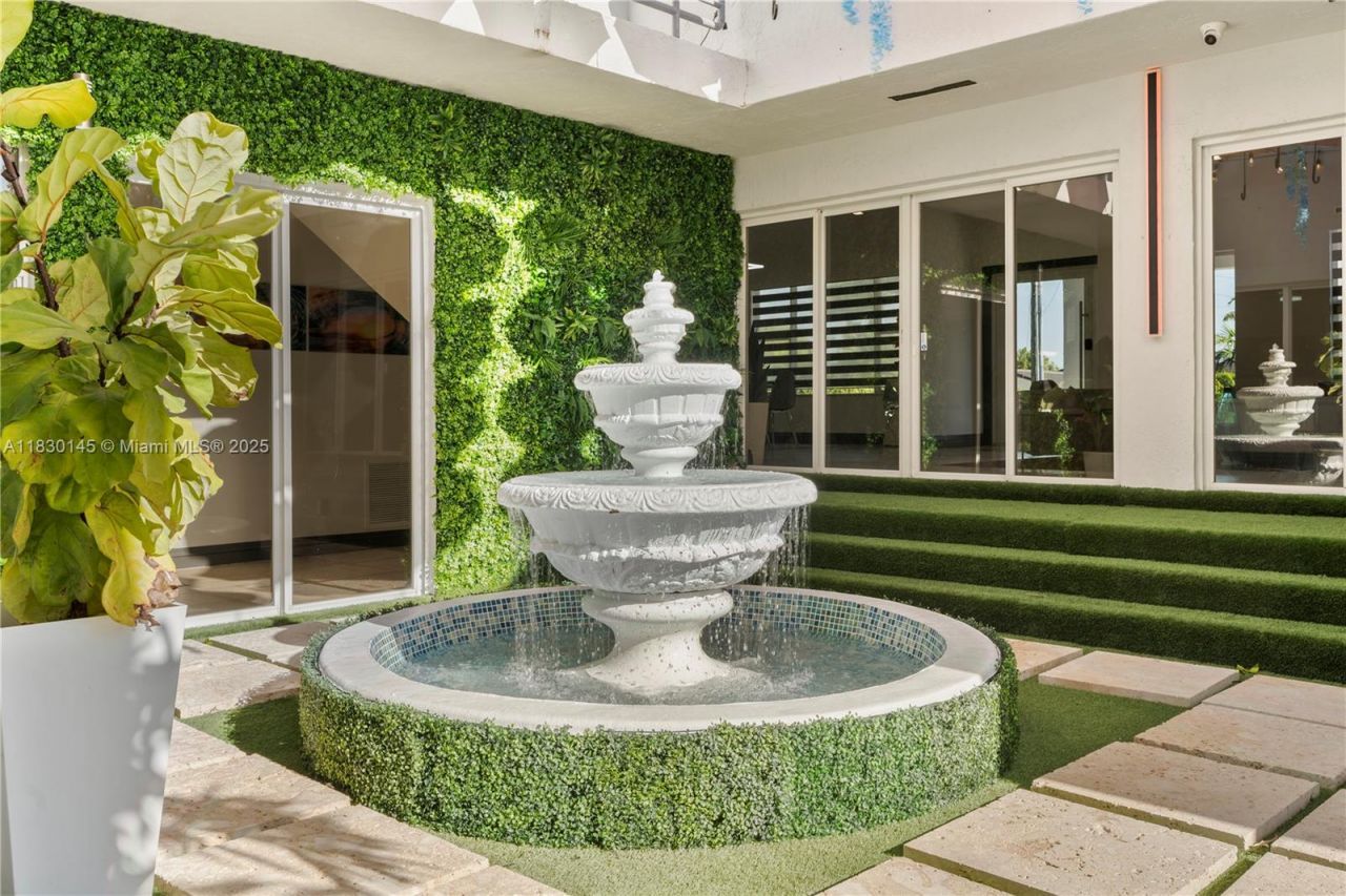 13815 SW 38th St, Miami, FL 33175 Photo