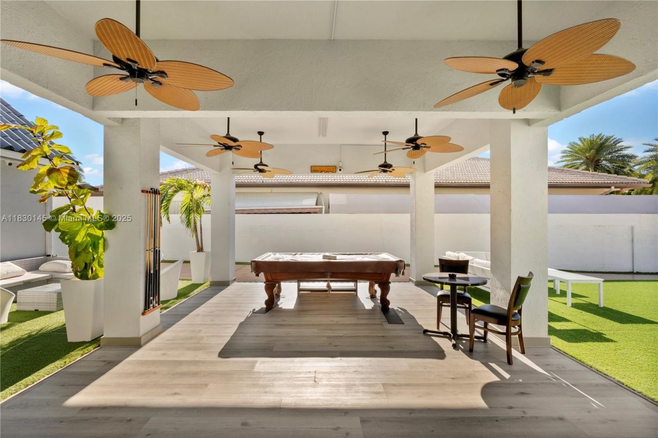 13815 SW 38th St, Miami, FL 33175 Photo