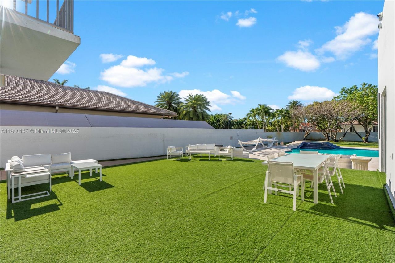 13815 SW 38th St, Miami, FL 33175 Photo