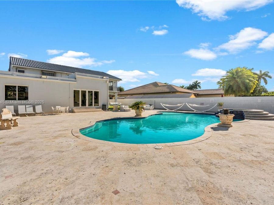 Property Image 70