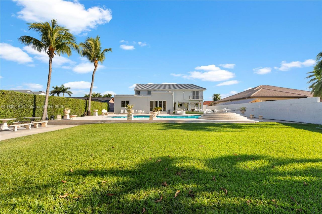 13815 SW 38th St, Miami, FL 33175 Photo