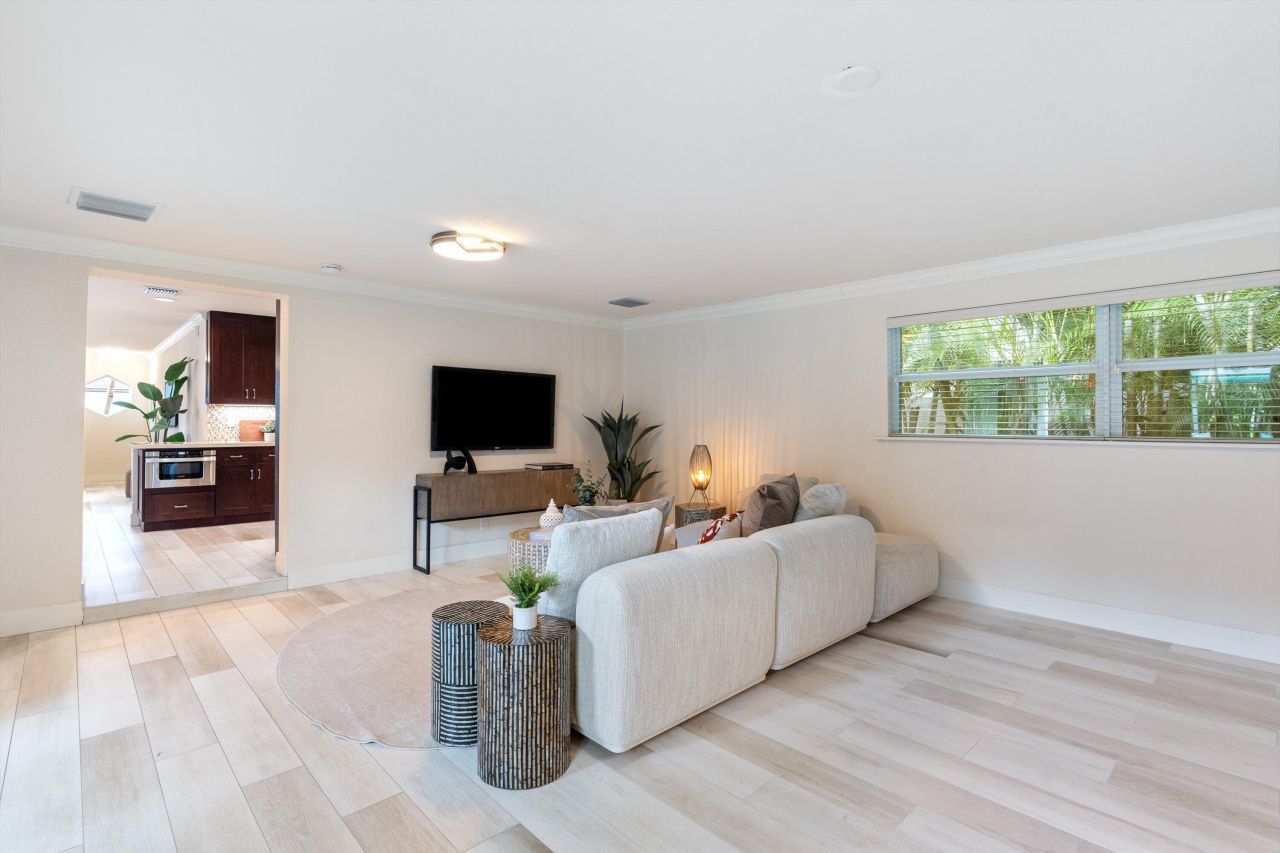 211 NW 17th Street, Delray Beach, FL 33444 Photo