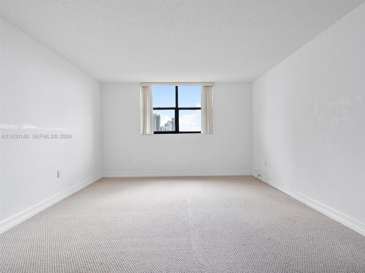 210 174th St, Unit 2005, Sunny Isles Beach, FL 33160 Photo