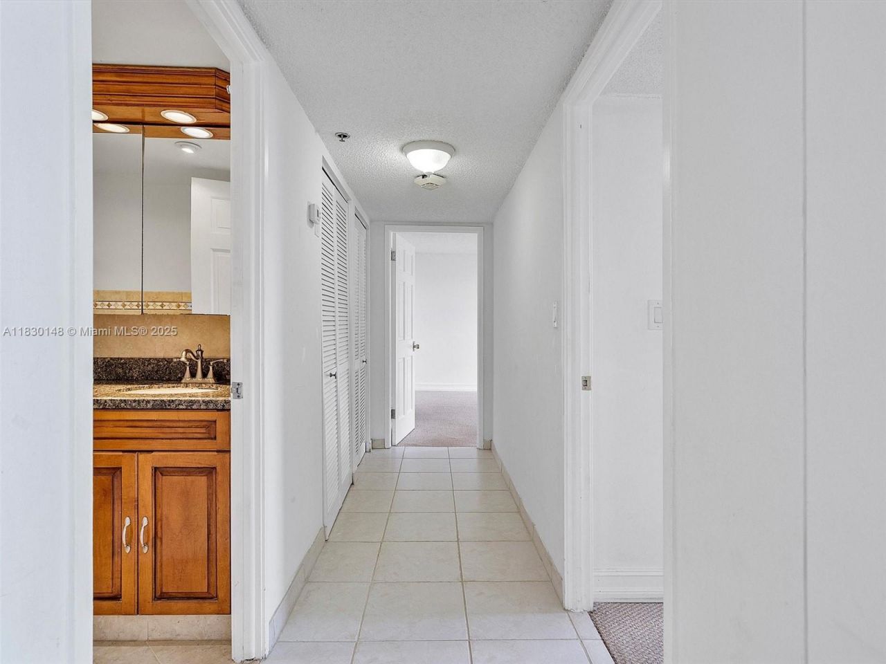 210 174th St, Unit 2005, Sunny Isles Beach, FL 33160 Photo