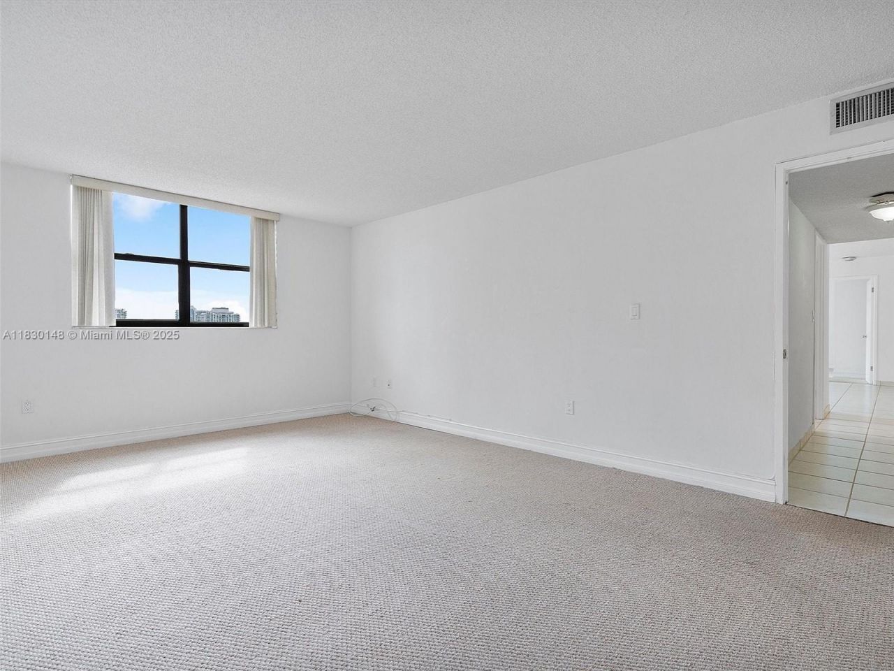 210 174th St, Unit 2005, Sunny Isles Beach, FL 33160 Photo