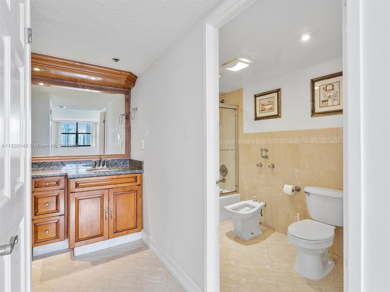 210 174th St, Unit 2005, Sunny Isles Beach, FL 33160 Photo