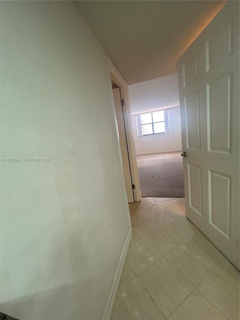 210 174th St, Unit 2005, Sunny Isles Beach, FL 33160 Photo