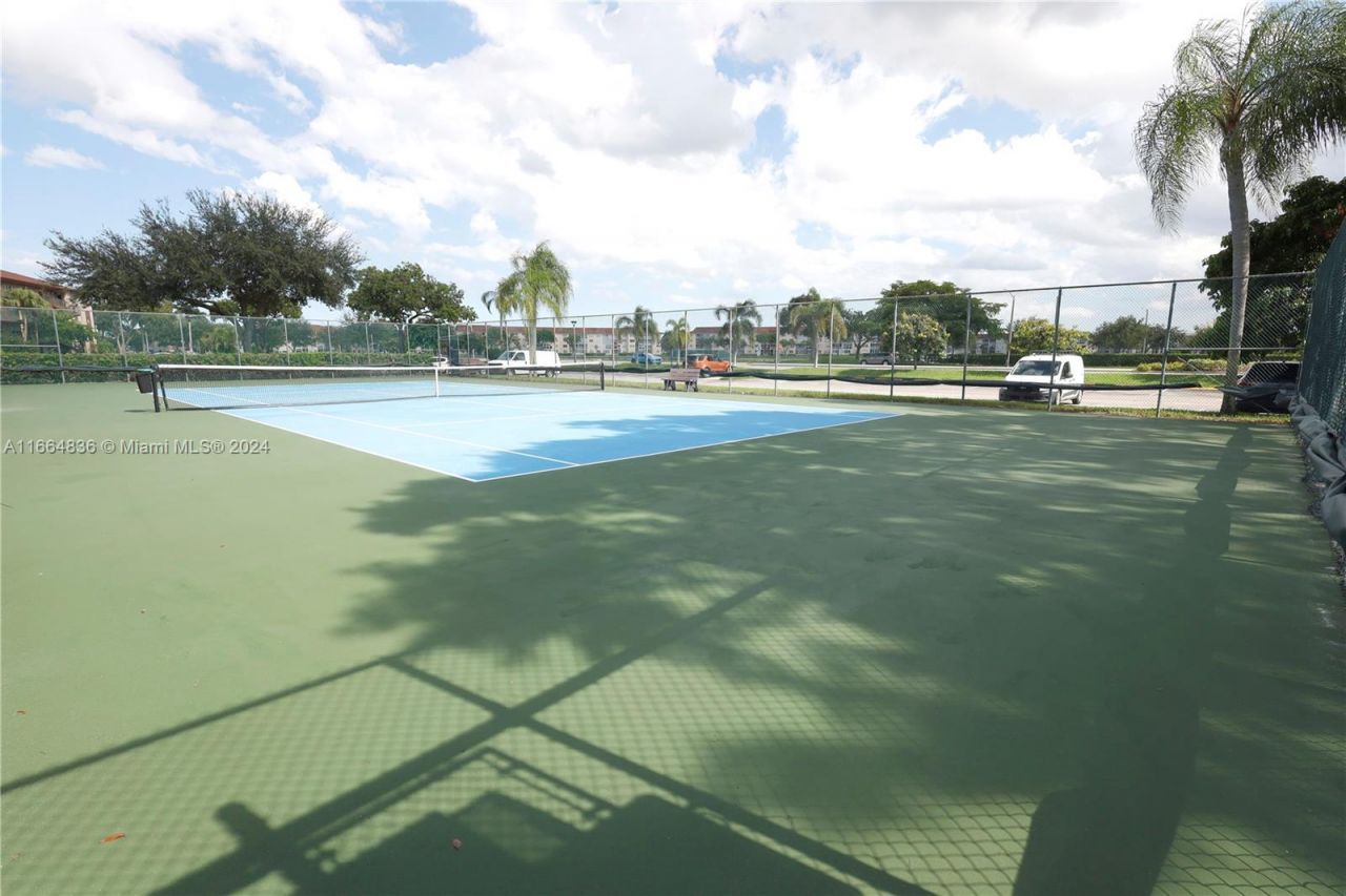 12750 SW 15th St, Unit 106D, Pembroke Pines, FL 33027 Photo