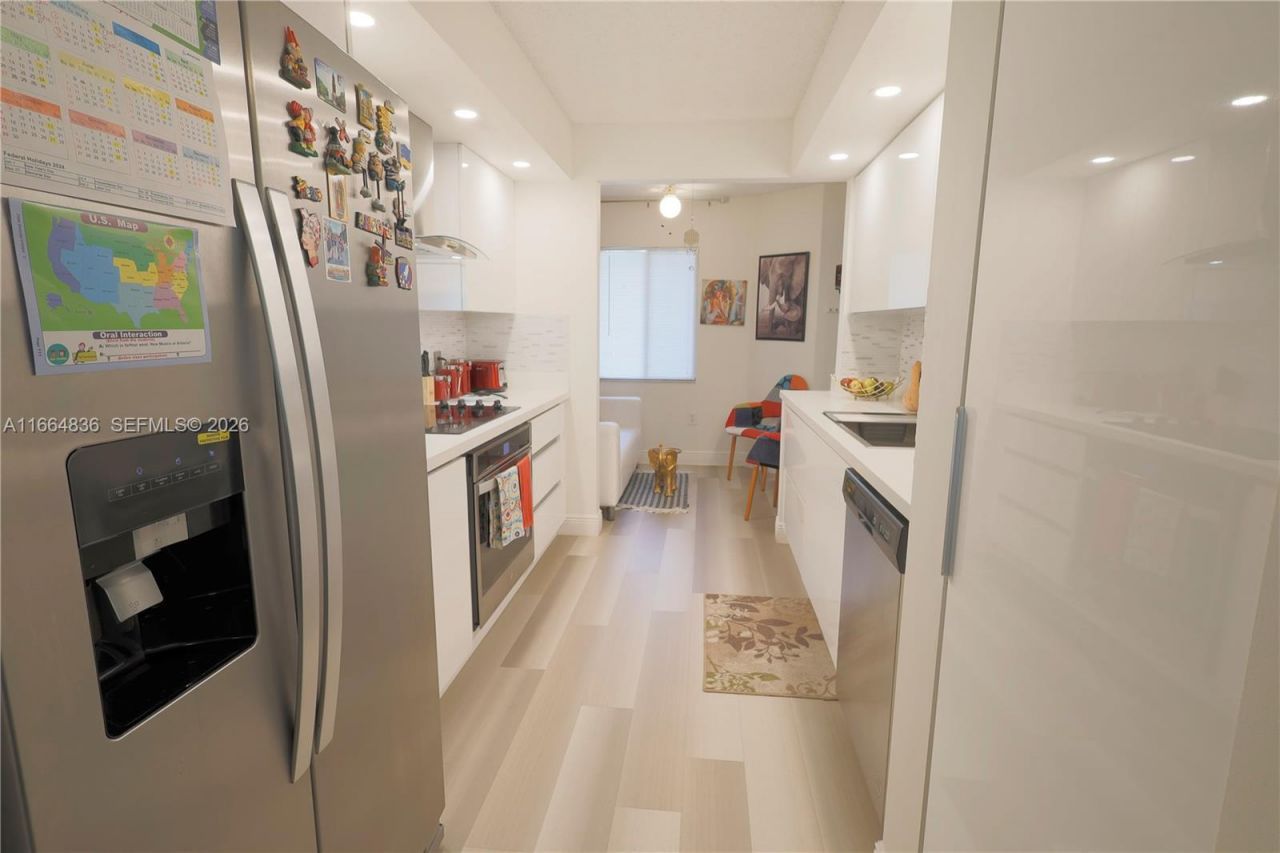 12750 SW 15th St, Unit 106D, Pembroke Pines, FL 33027 Photo