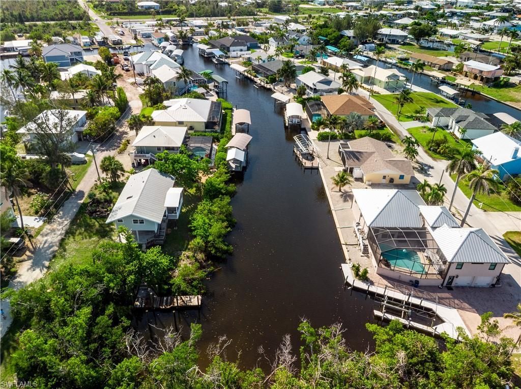 3659 Schooner Ln, Saint James City, FL 33956 Photo