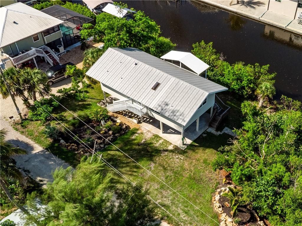 3659 Schooner Ln, Saint James City, FL 33956 Photo