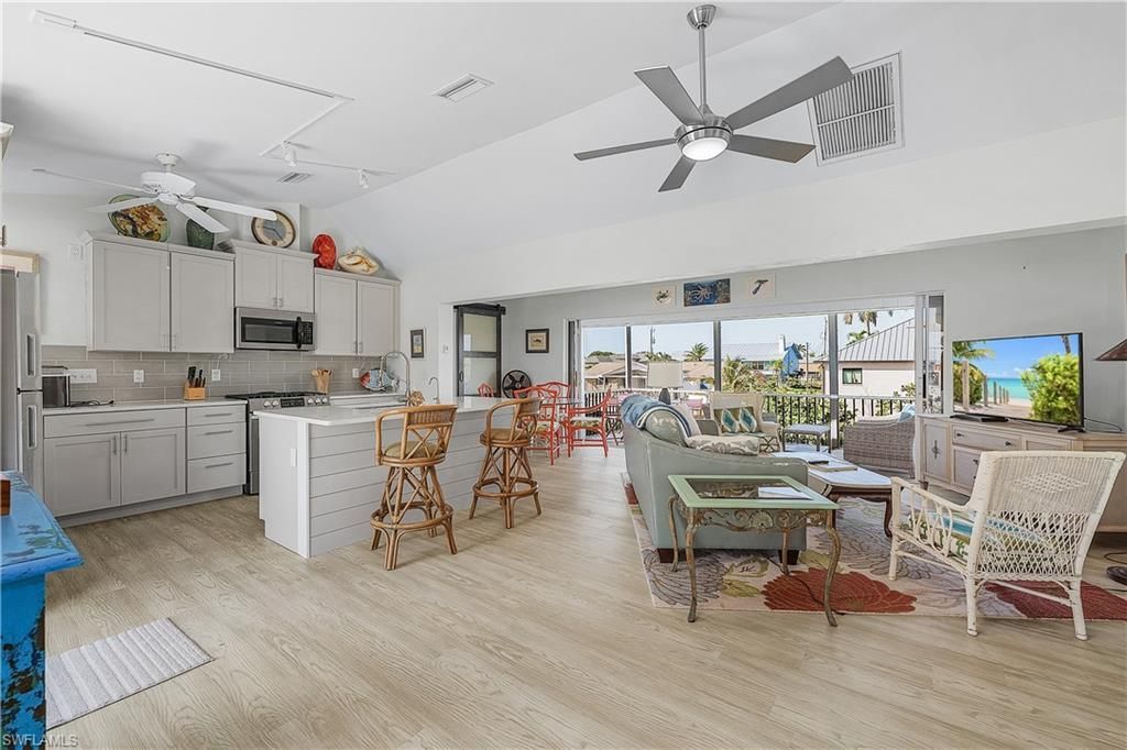 3659 Schooner Ln, Saint James City, FL 33956 Photo