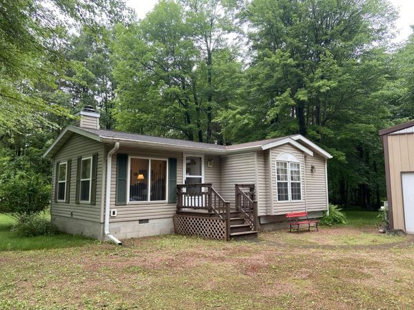 W13924 Lewis Ln, Silver Cliff, WI 54104