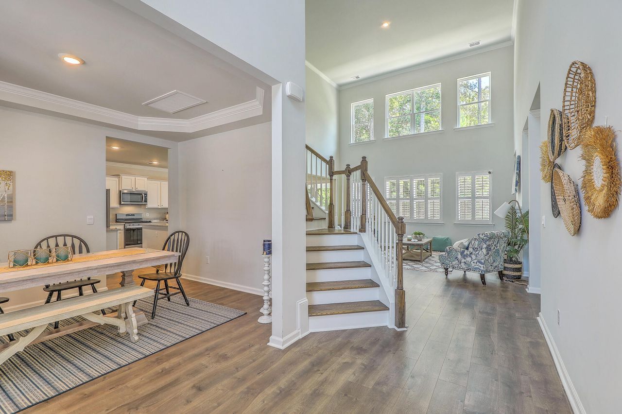 420 Oak View Way Photo 6