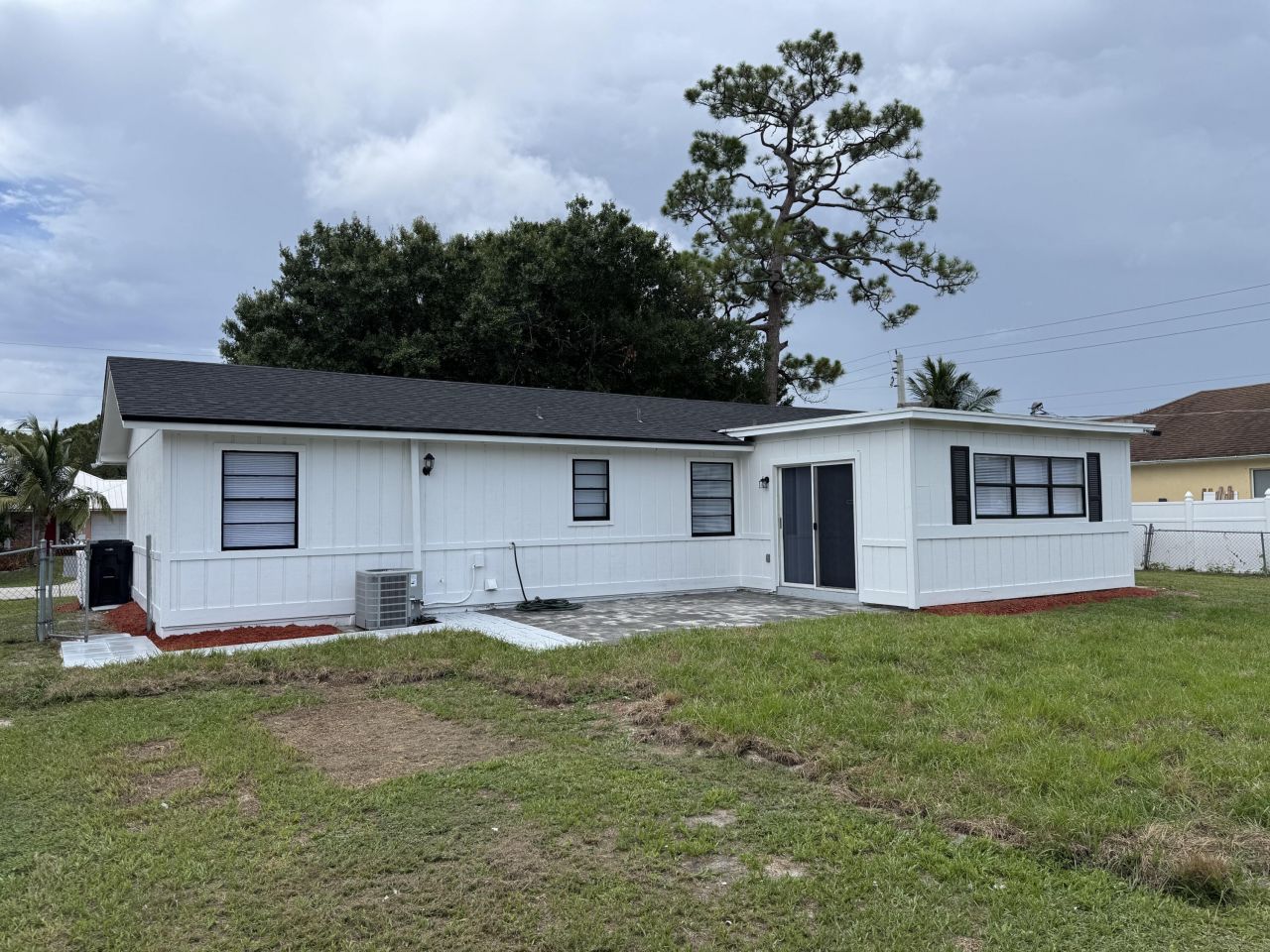 412 NE Midvale Street, Port Saint Lucie, FL 34983 Photo