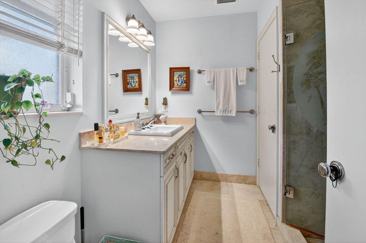 1095 Hibiscus Lane, Delray Beach, FL 33444 Photo