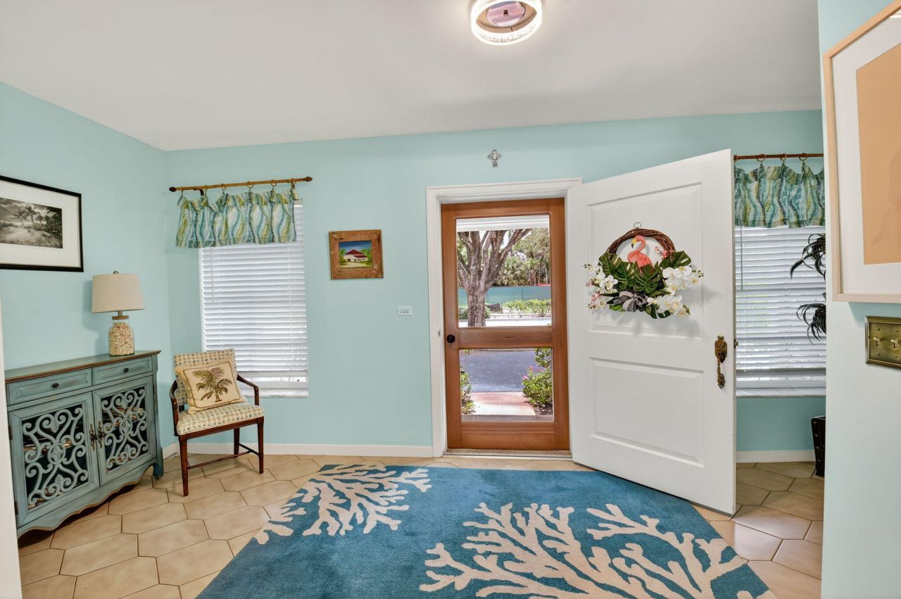 1095 Hibiscus Lane, Delray Beach, FL 33444 Photo