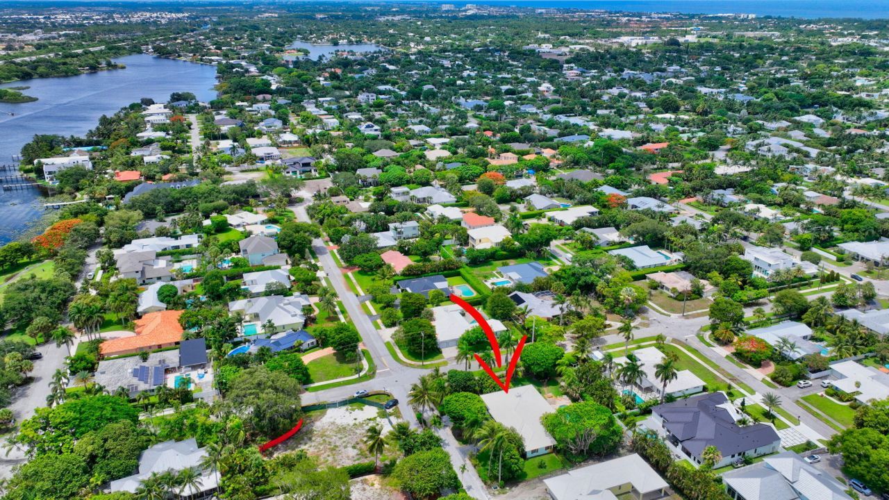 1095 Hibiscus Lane, Delray Beach, FL 33444 Photo