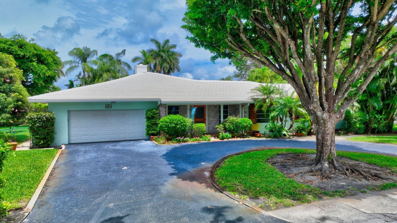 1095 Hibiscus Lane, Delray Beach, FL 33444 Photo
