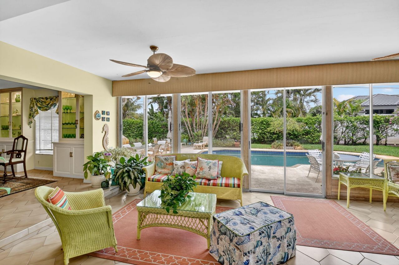 1095 Hibiscus Lane, Delray Beach, FL 33444 Photo