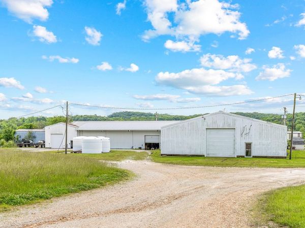 723 Roberts Street , Cabool, MO 65689