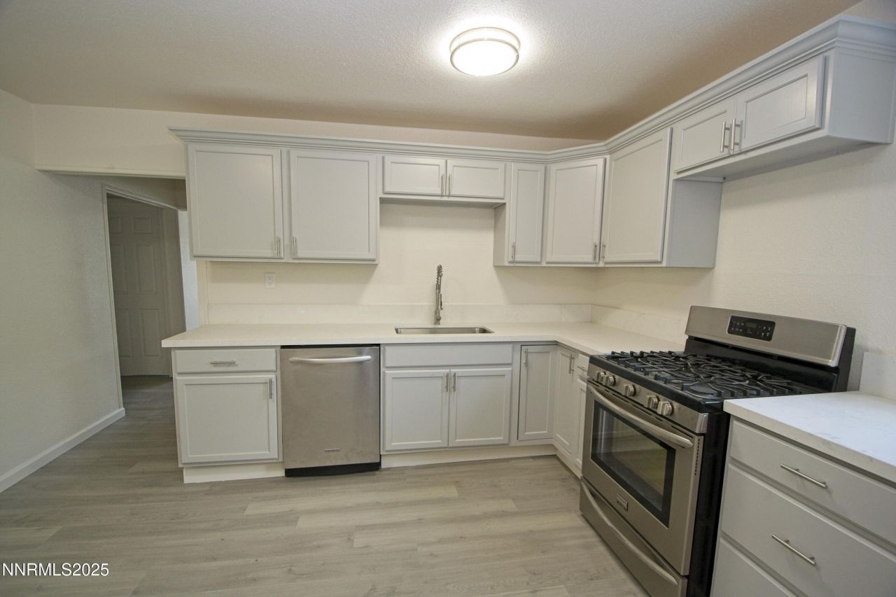 985 10th Street, Sparks, NV 89431 Photo
