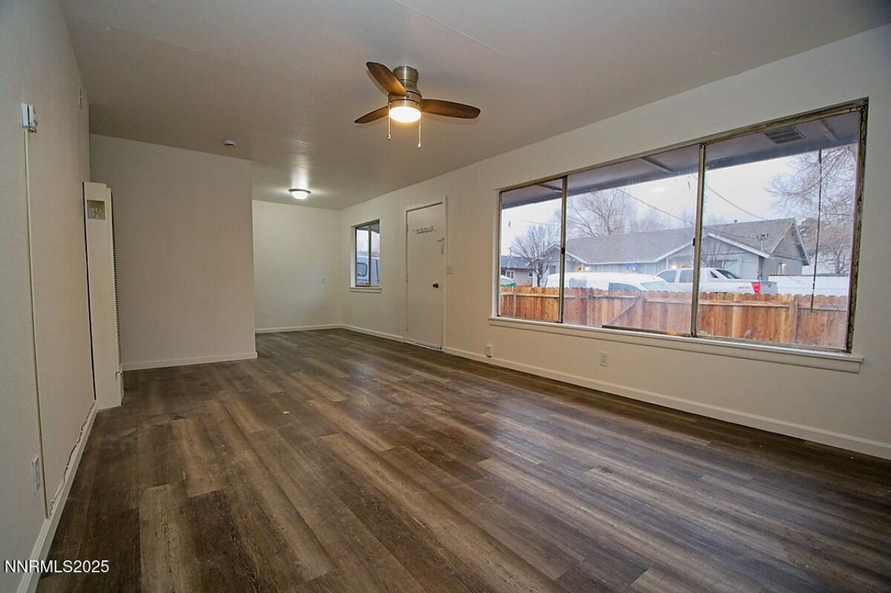 985 10th Street, Sparks, NV 89431 Photo