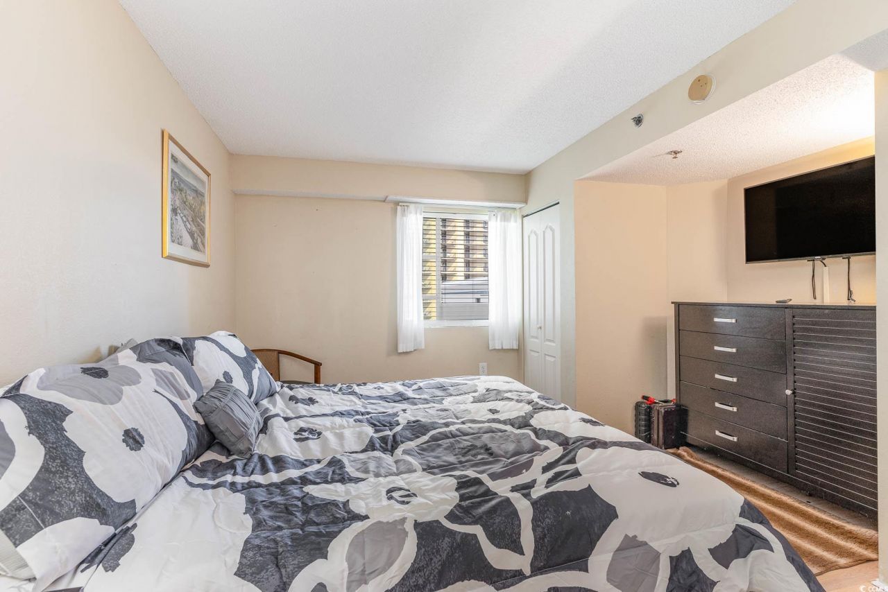 2504 N Ocean Blvd. Photo 13