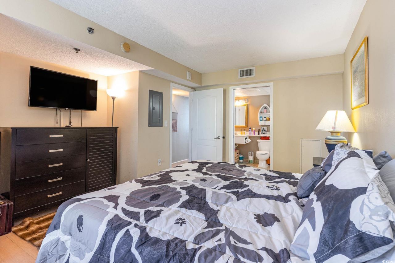 2504 N Ocean Blvd. Photo 15