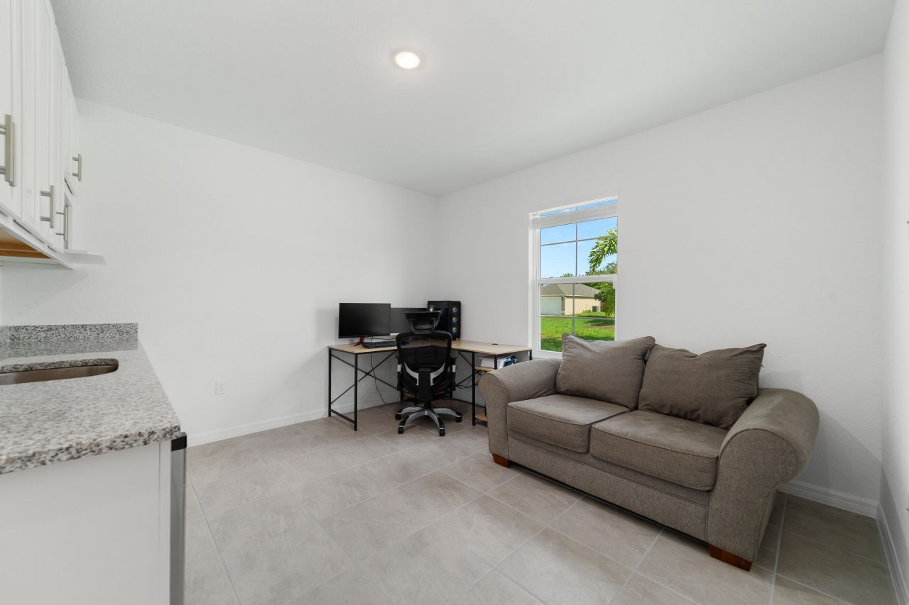 1312 SW Calmar Avenue, Unit 164, Port Saint Lucie, FL 34953 Photo