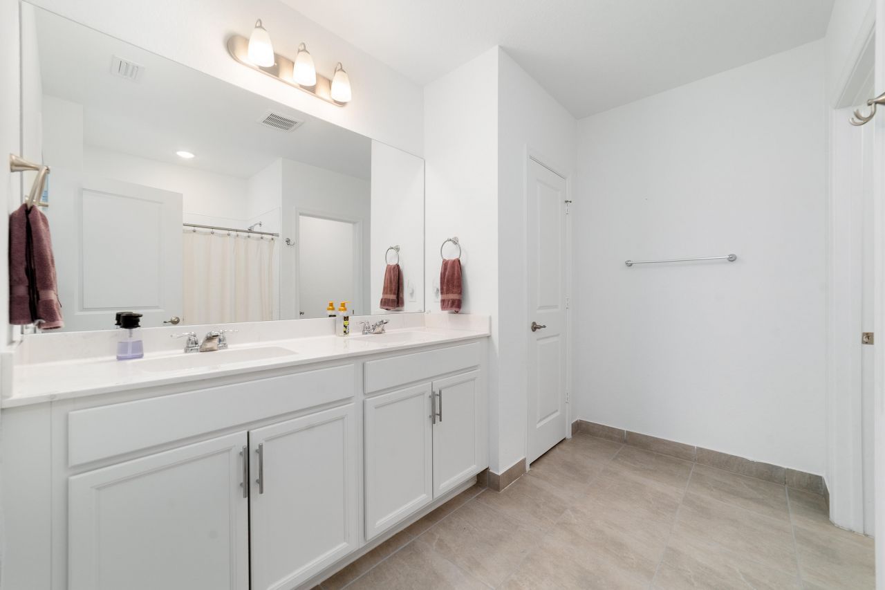 1312 SW Calmar Avenue, Unit 164, Port Saint Lucie, FL 34953 Photo