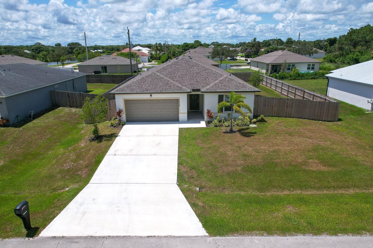 1312 SW Calmar Avenue, Unit 164, Port Saint Lucie, FL 34953 Photo