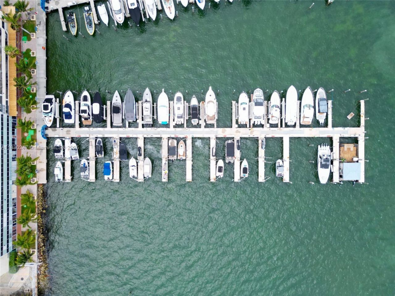 7601 E Treasure Dr #c-108, North Bay Village, FL 33141 Photo