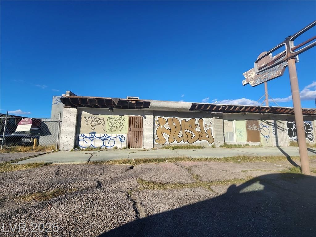 814 W Bonanza Road, Las Vegas, NV 89106 Main Photo