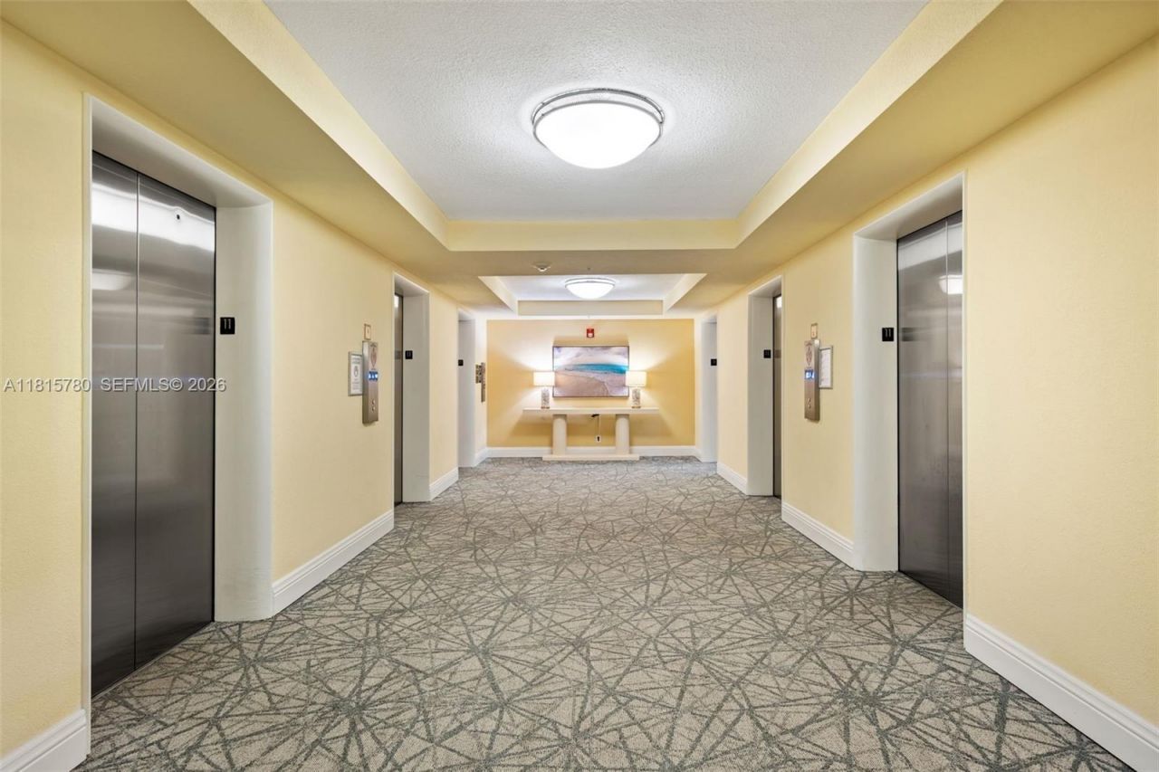 2501 S Ocean Dr, Unit PH39, Hollywood, FL 33019 Photo