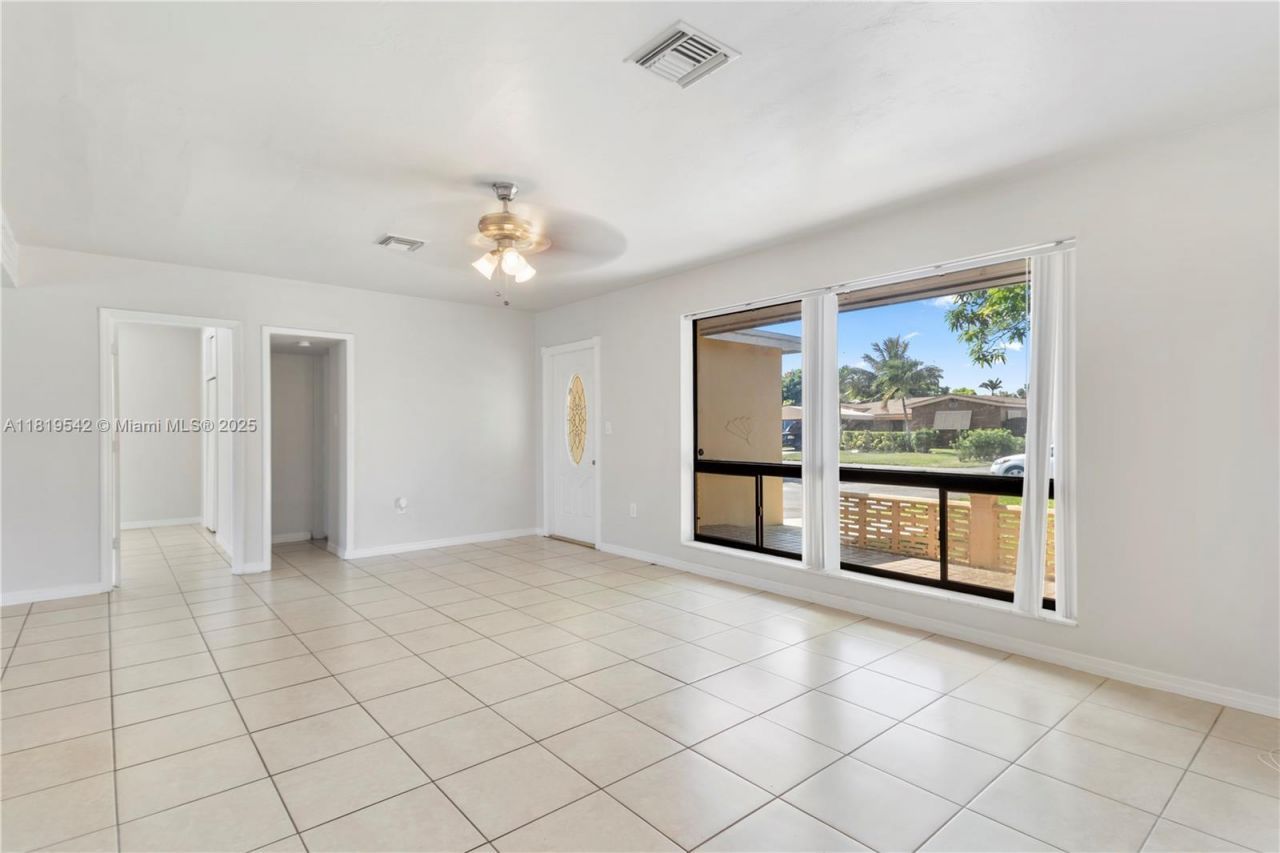 7816 Juniper St, Miramar, FL 33023 Photo