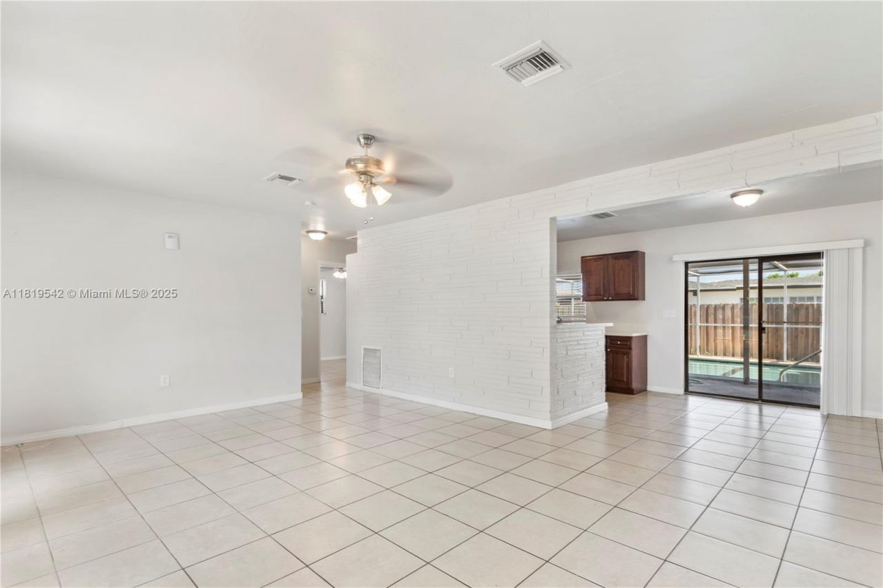 7816 Juniper St, Miramar, FL 33023 Photo