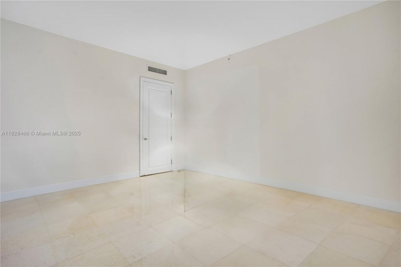 1425 Brickell Ave, Unit 44A-B, Miami, FL 33131 Photo