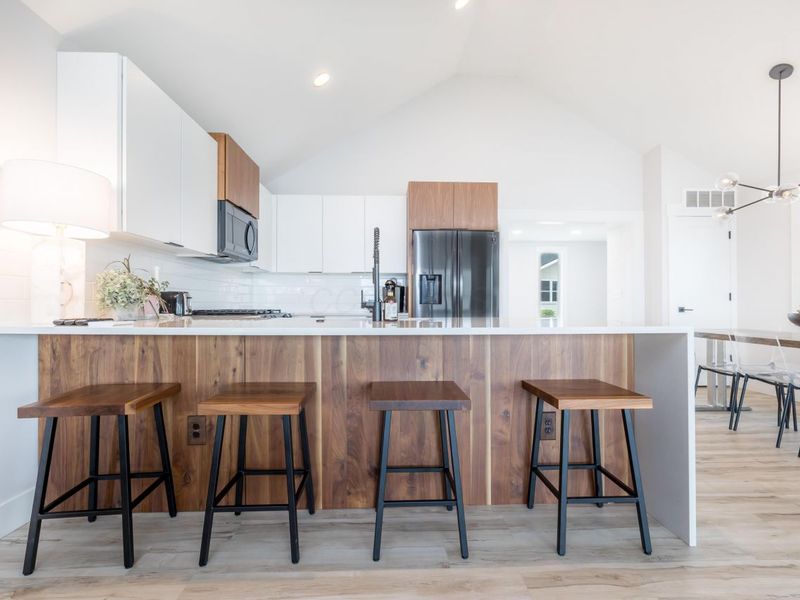 7925 Hickory Avenue, Russells Point, OH 43348 Photo 18