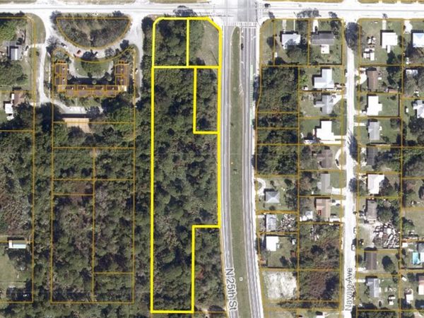 2551 St Lucie Boulevard, Fort Pierce, FL 34946