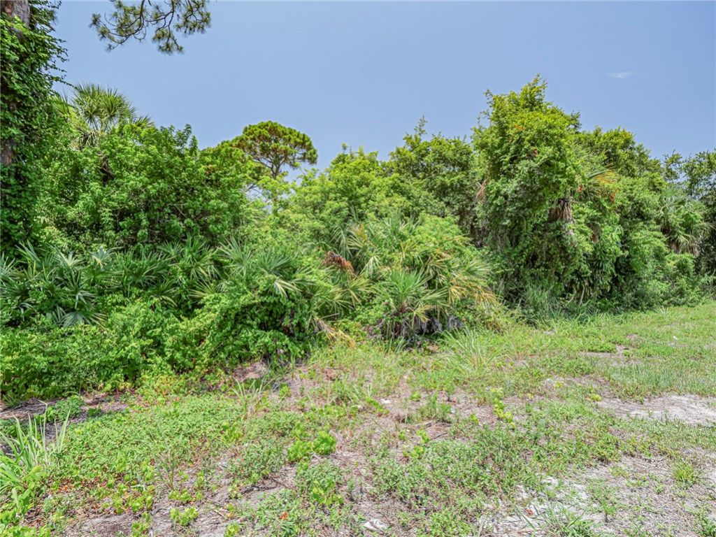 2551 St Lucie Boulevard, Fort Pierce, FL 34946 Photo